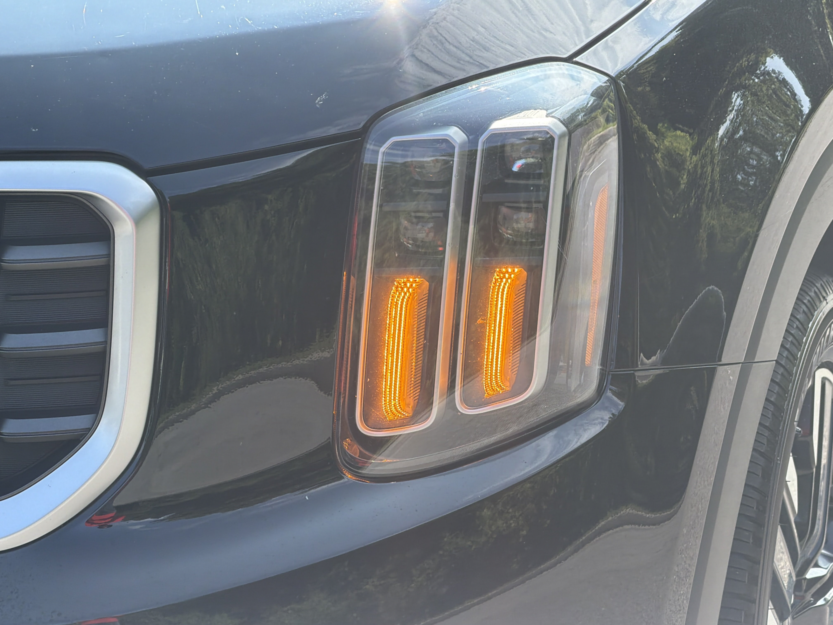 Certified 2024 Kia Telluride SX Prestige AWD/4WD image 38
