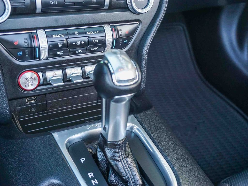 Used 2020 Ford Mustang Premium RWD image 24