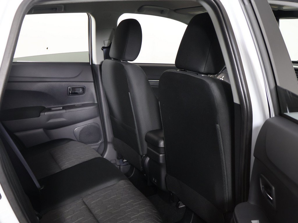 New 2026 Mitsubishi Outlander Sport LE AWD/4WD image 27