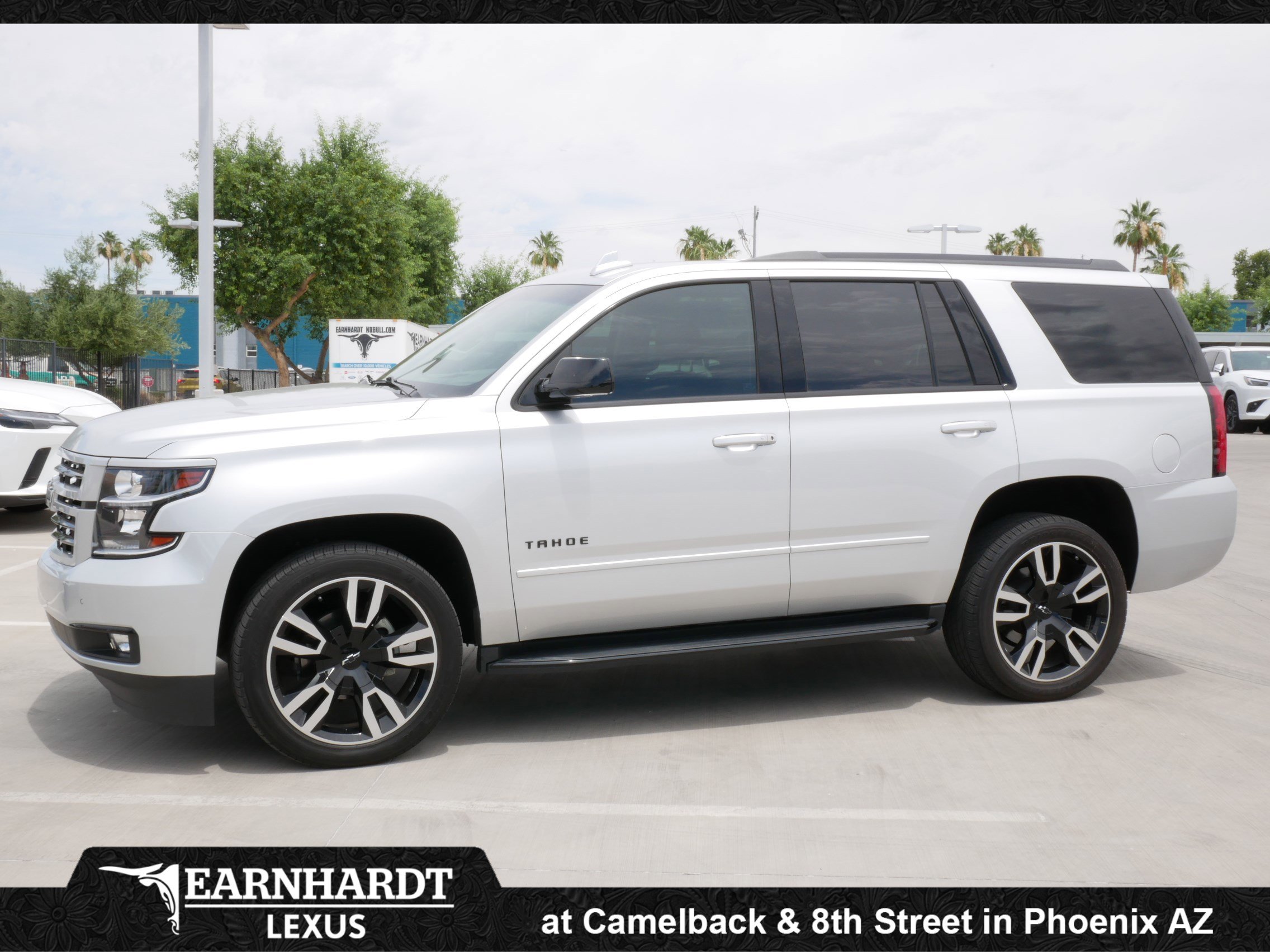 Used 2019 Chevrolet Tahoe Premier AWD/4WD image 1