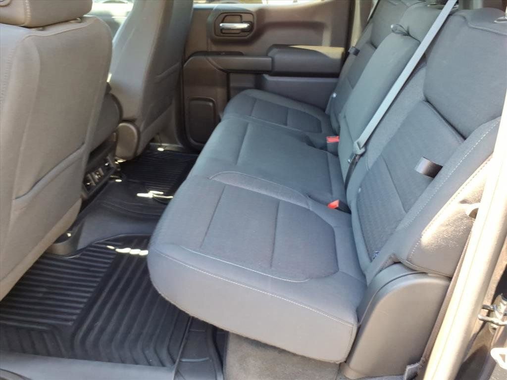 Used 2020 Chevrolet Silverado 1500 LT w/ All-Star Edition image 12