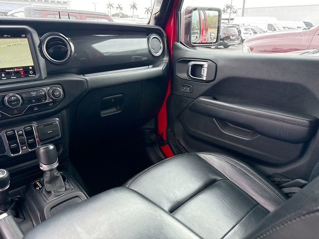 Used 2022 Jeep Wrangler Unlimited Sahara image 26