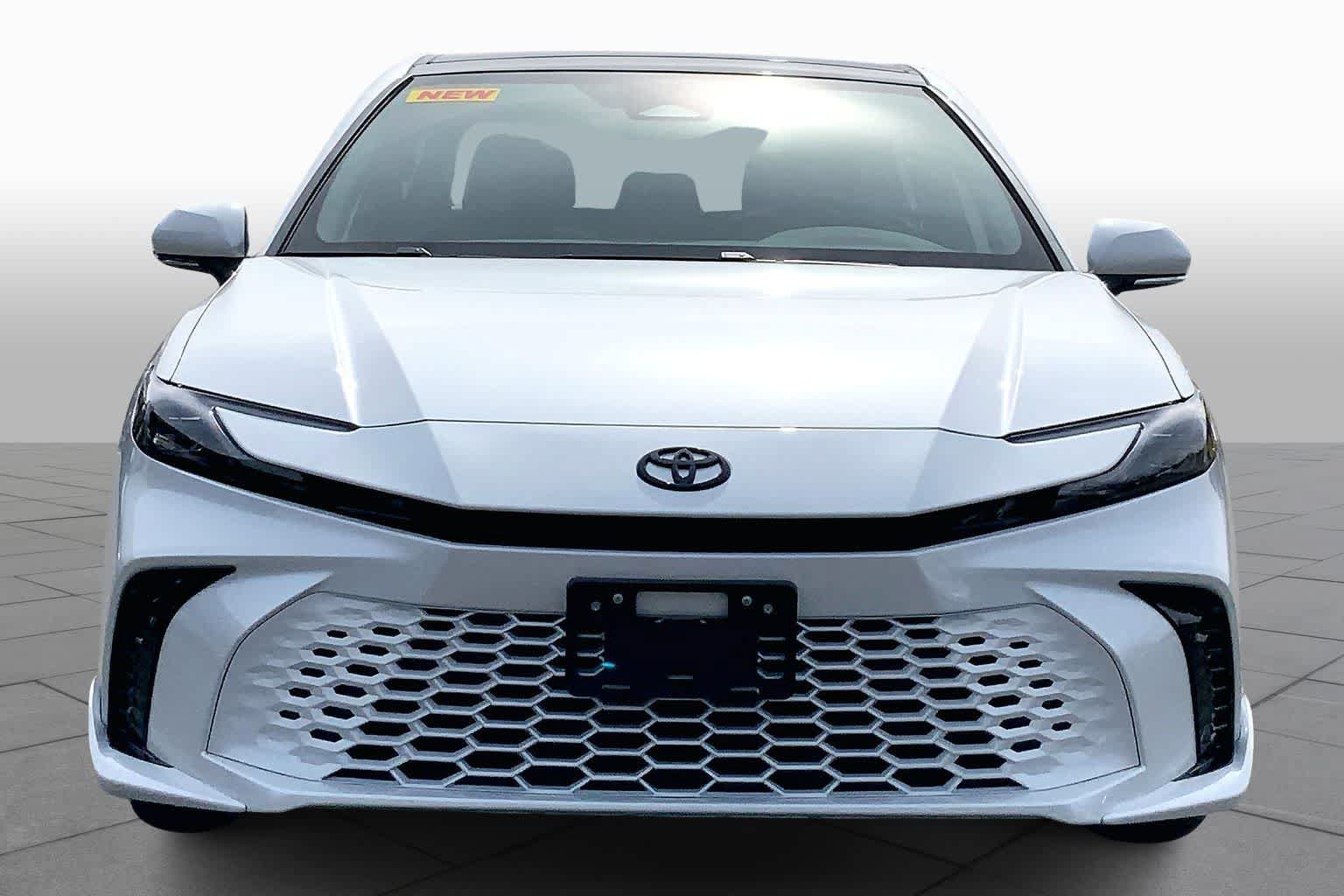 New 2026 Toyota Camry XSE FWD image 3