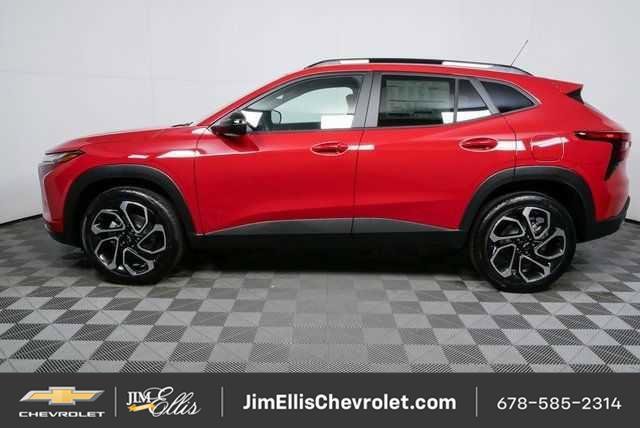 New 2026 Chevrolet Trax RS w/ Sunroof Package FWD image 24