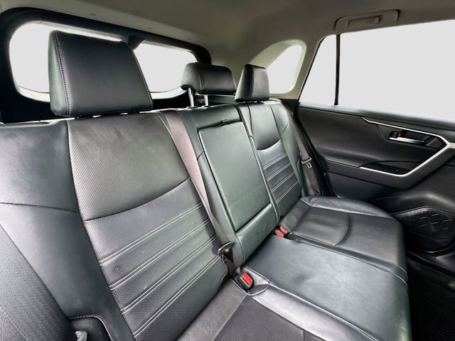 Used 2021 Toyota RAV4 Limited image 31