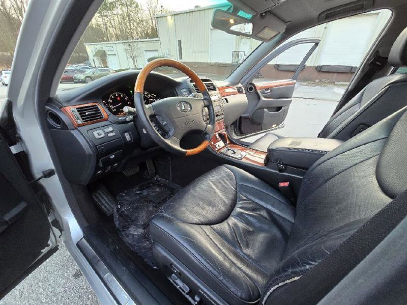 Used 2004 Lexus LS 430 image 28