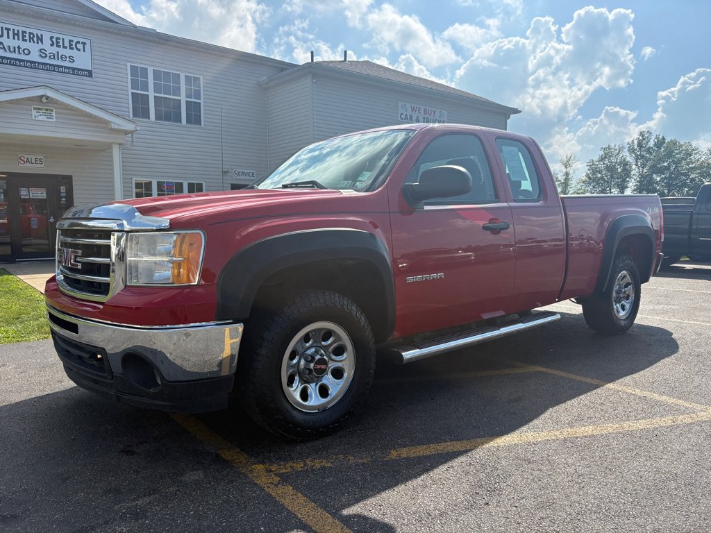 Used 2013 GMC Sierra 1500 W/T w/ Work Truck Plus Package AWD/4WD image 2