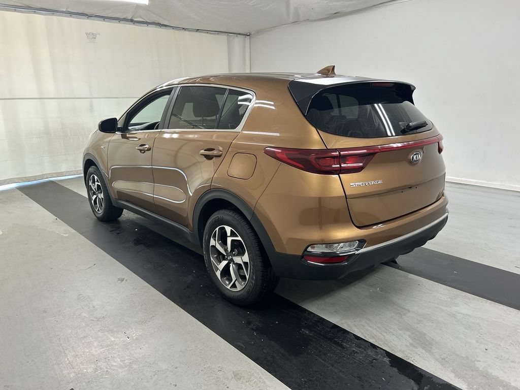 Used 2020 Kia Sportage LX AWD/4WD image 7