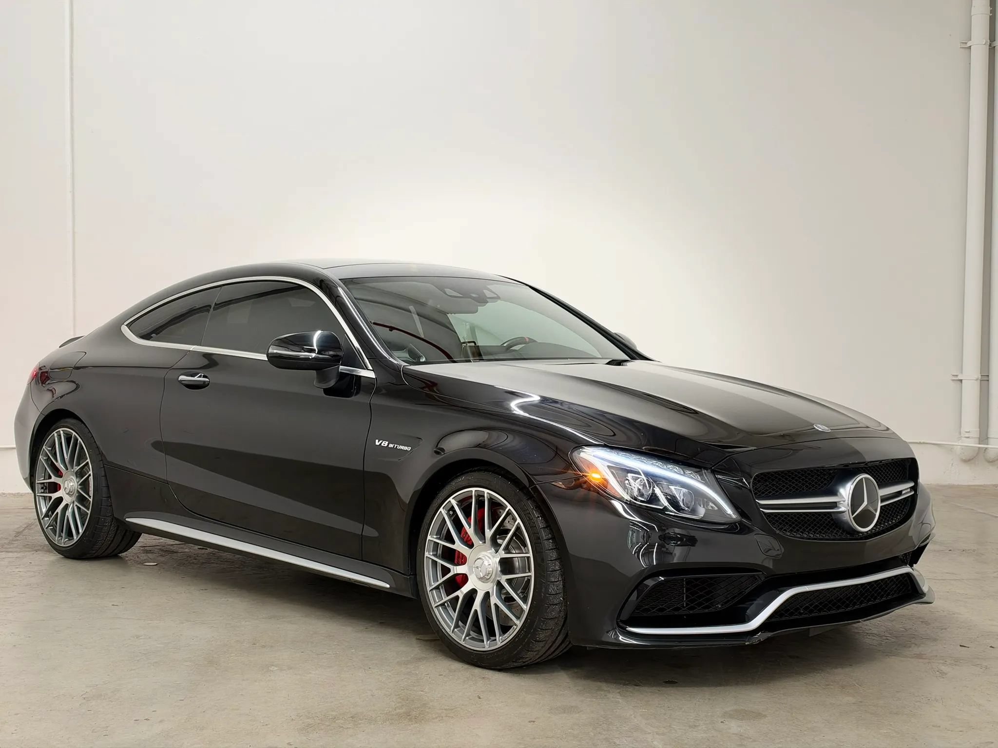 Used 2017 Mercedes-Benz C 63 AMG S image 4
