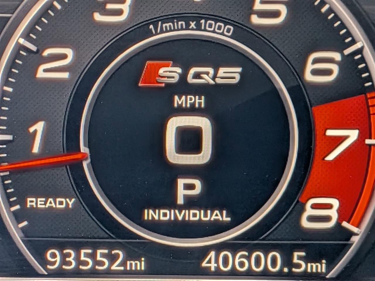 Used 2020 Audi SQ5 Prestige w/ Prestige Package image 19