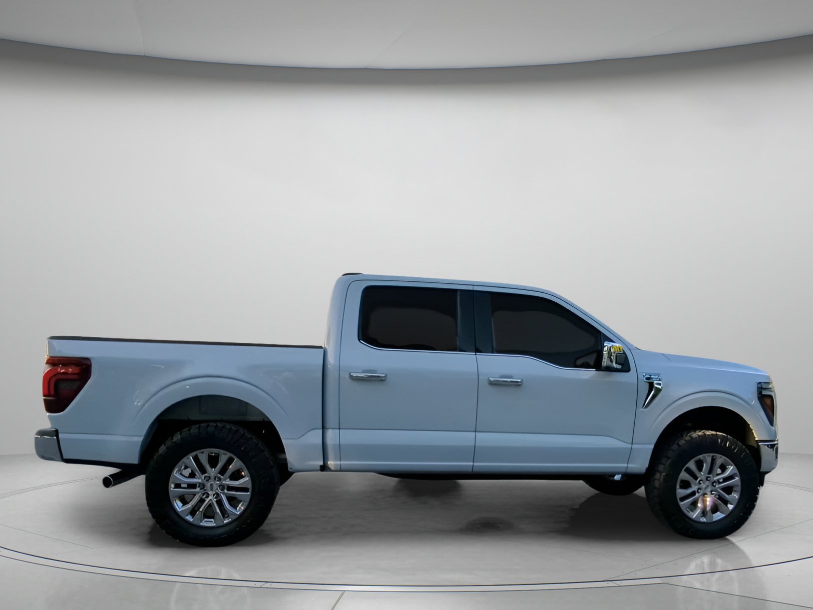 Certified 2025 Ford F150 Lariat w/ Equipment Group 501A Mid AWD/4WD image 32