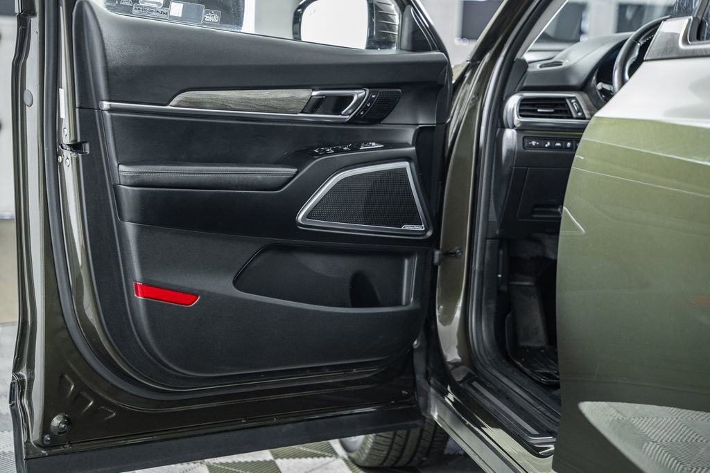 Used 2022 Kia Telluride SX w/ SX Prestige Package image 44