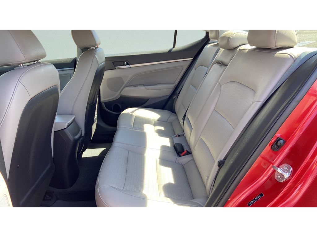 Used 2018 Hyundai Elantra Limited FWD image 18
