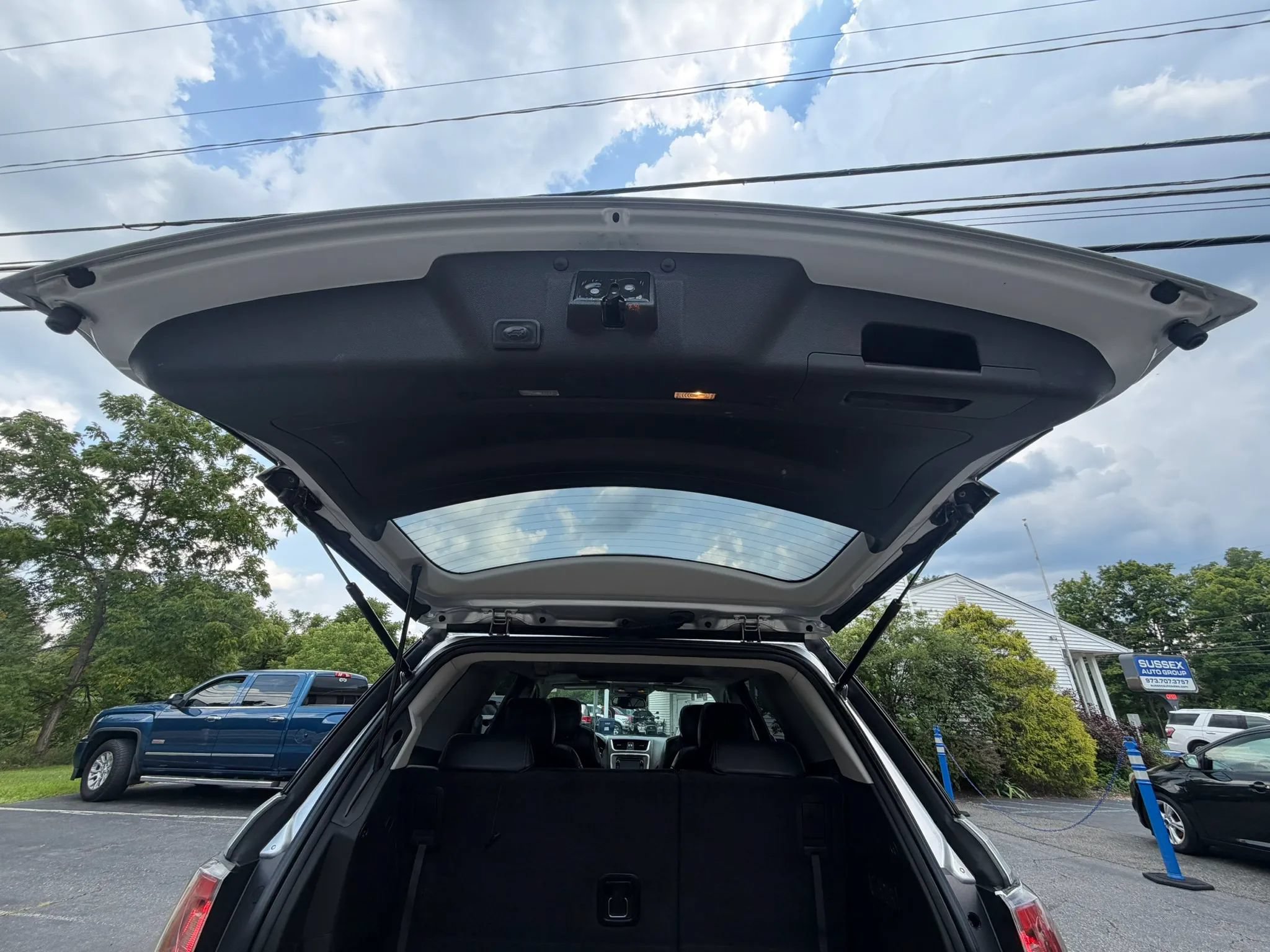 Used 2014 GMC Acadia Denali AWD/4WD image 35