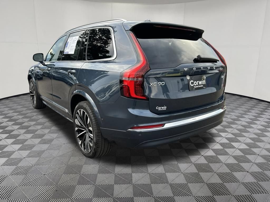 Used 2025 Volvo XC90 B6 Plus AWD/4WD image 5