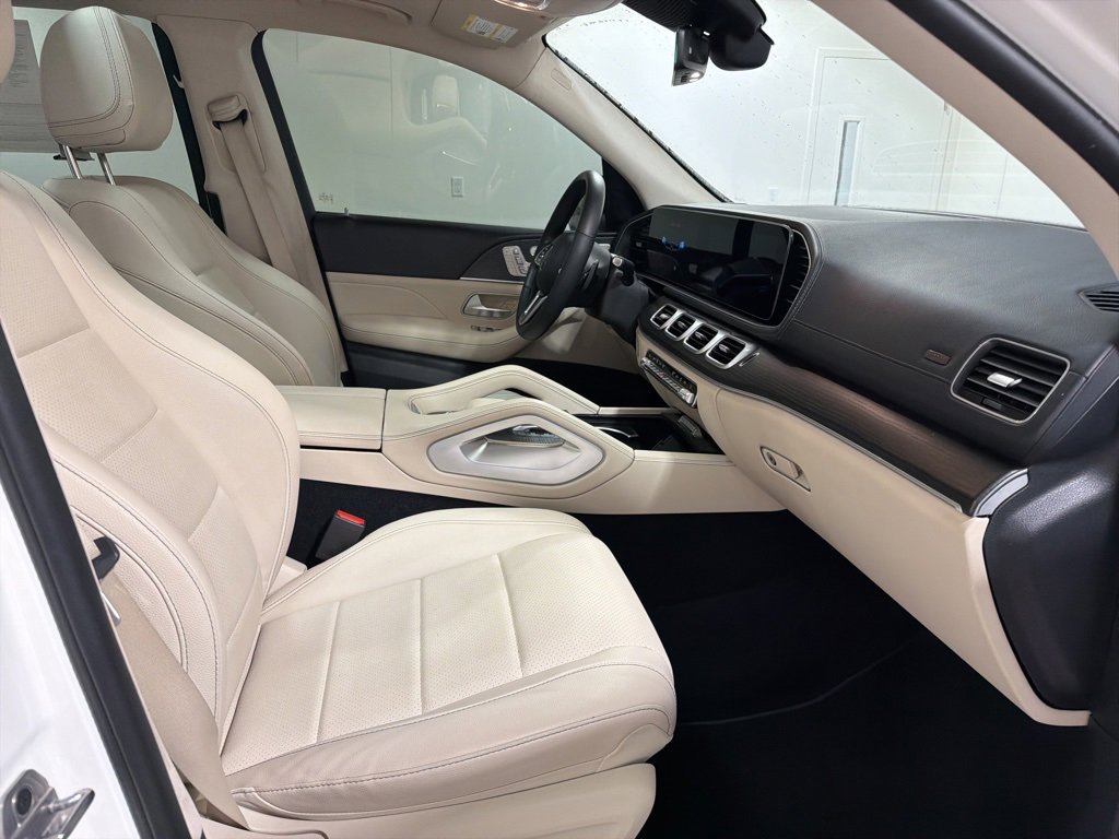 Used 2022 Mercedes-Benz GLS 450 GLS 450 image 25