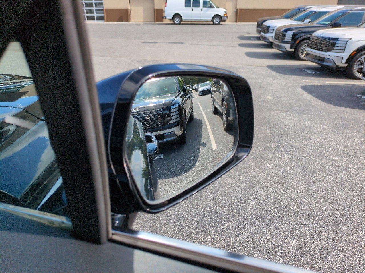 Used 2022 Kia Sorento S FWD image 46