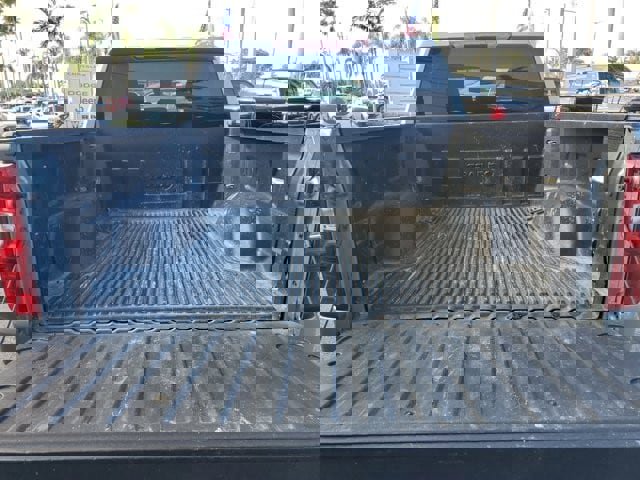 Used 2025 Chevrolet Silverado 1500 LT image 12