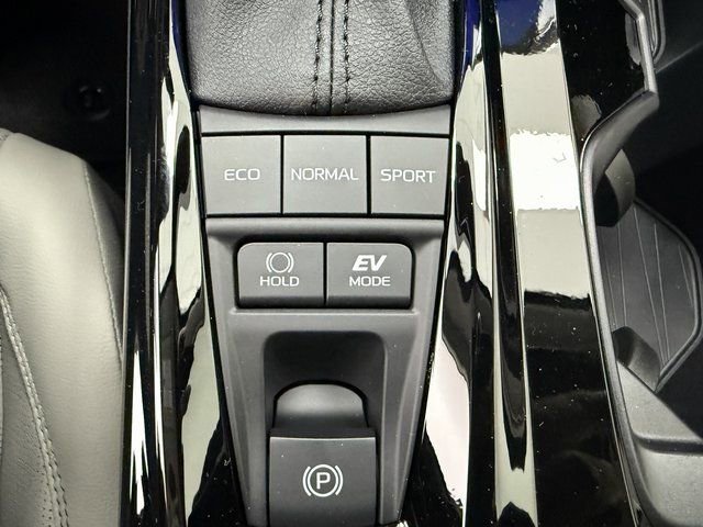 New 2026 Toyota Camry XLE FWD image 18