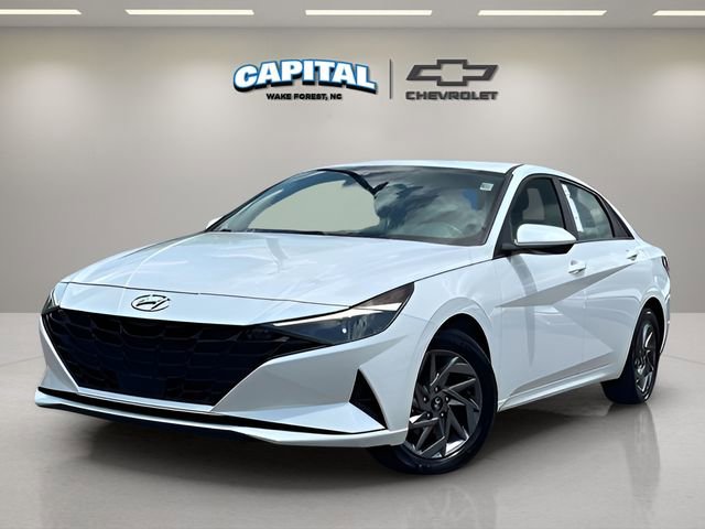 Used 2023 Hyundai Elantra SEL w/ Convenience Package