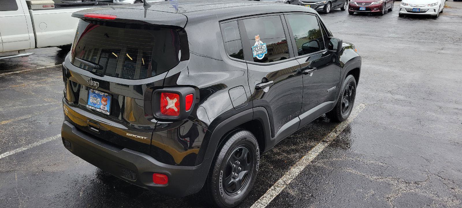 Used 2019 Jeep Renegade Sport image 26