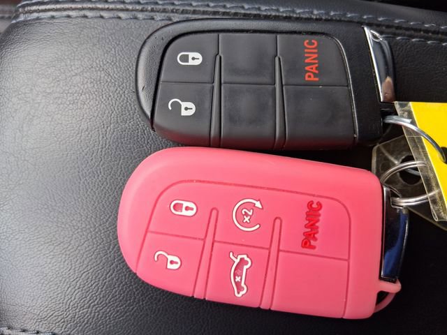 Used 2022 Jeep Compass Latitude image 14