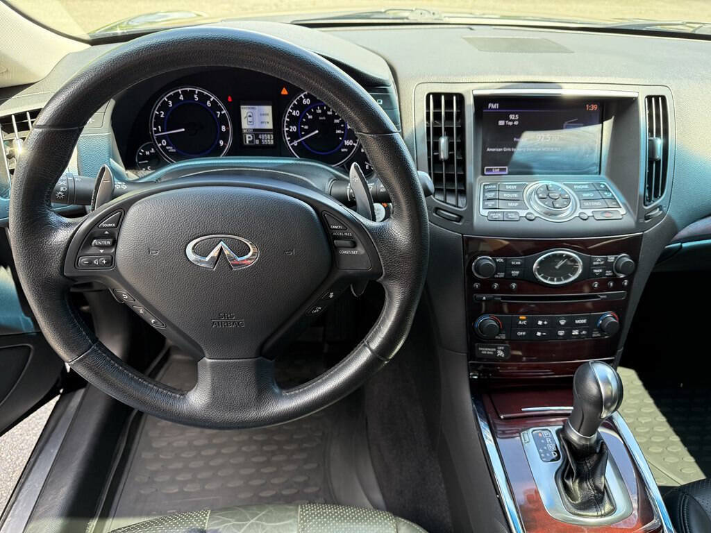 Used 2010 INFINITI G37 Journey w/ Premium Pkg RWD image 14