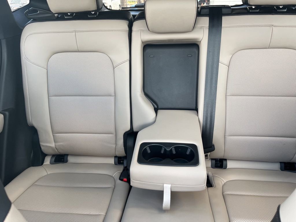 Used 2020 Ford Escape SEL image 14