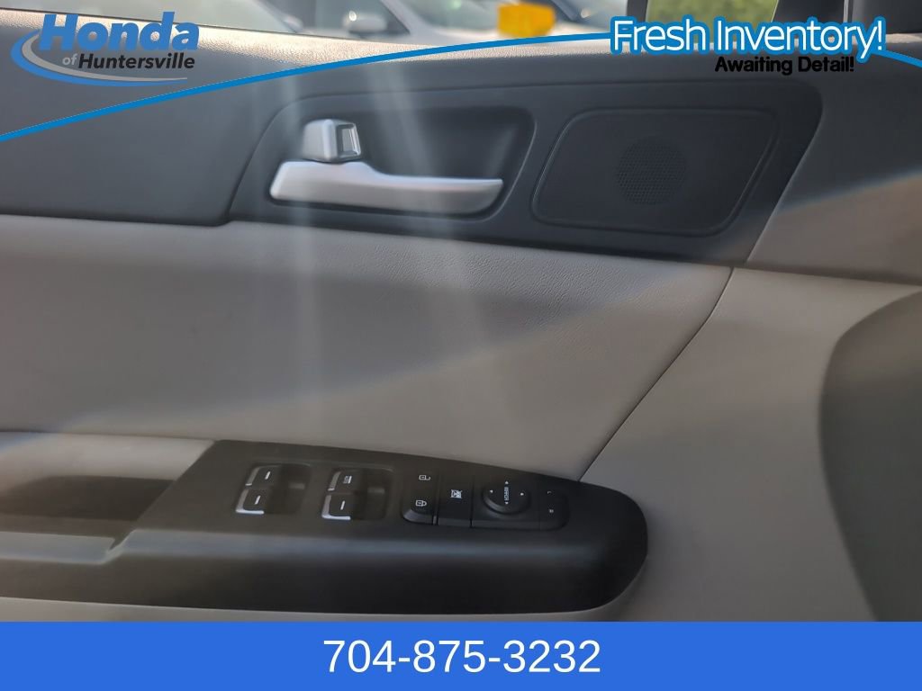 Used 2017 Kia Sportage EX image 25