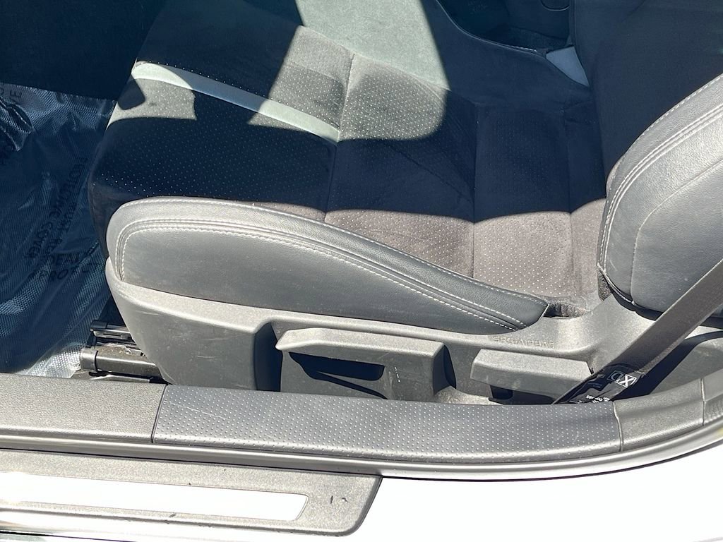Used 2024 Toyota GR86 Premium RWD image 19