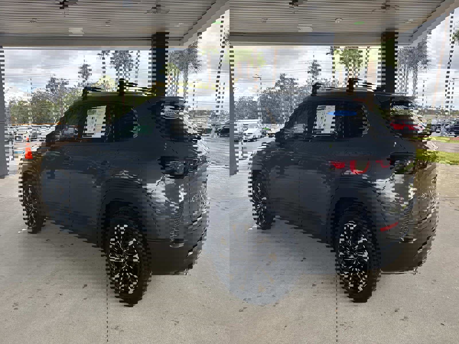 Certified 2025 MAZDA CX-50 2.5 Hybrid w/ Weather Package image 7