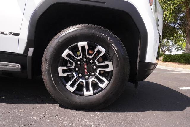 Used 2026 GMC Sierra EV Elevation AWD/4WD image 37