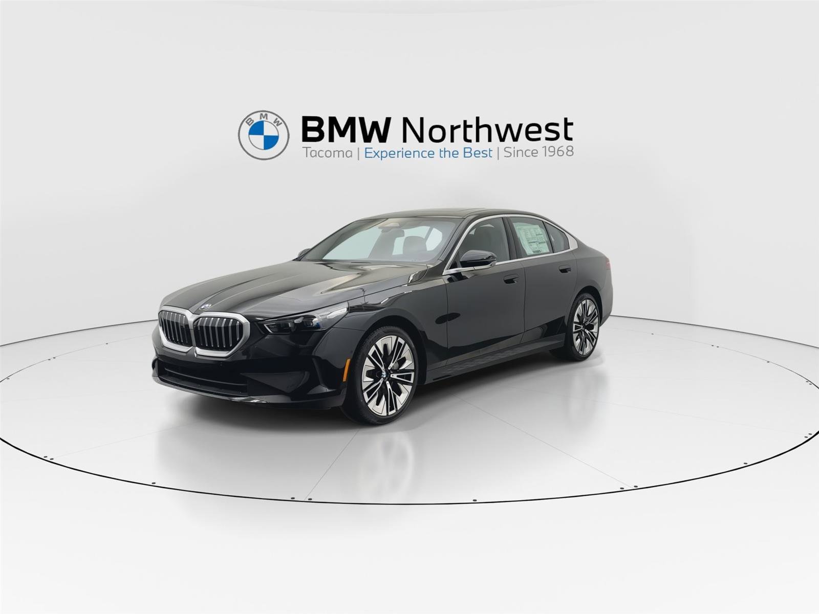 New 2026 BMW 540i xDrive w/ Premium Package image 9