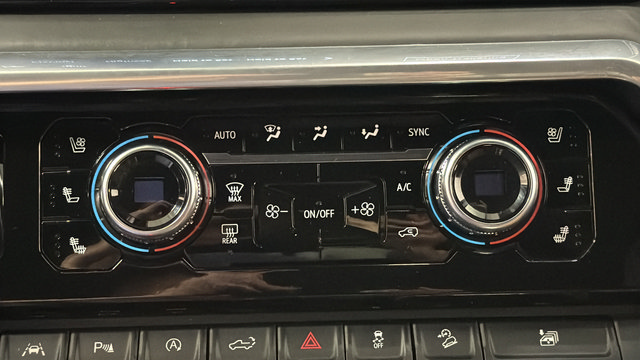 Used 2022 GMC Sierra 1500 Denali Ultimate AWD/4WD image 19