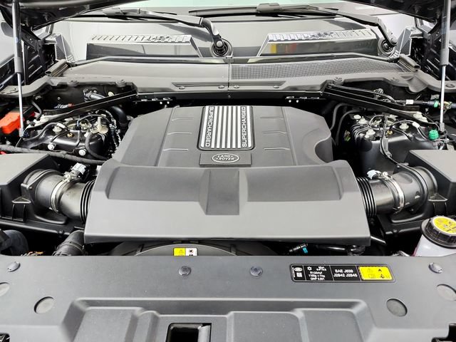 New 2026 Land Rover Defender 130 V8 AWD/4WD image 27