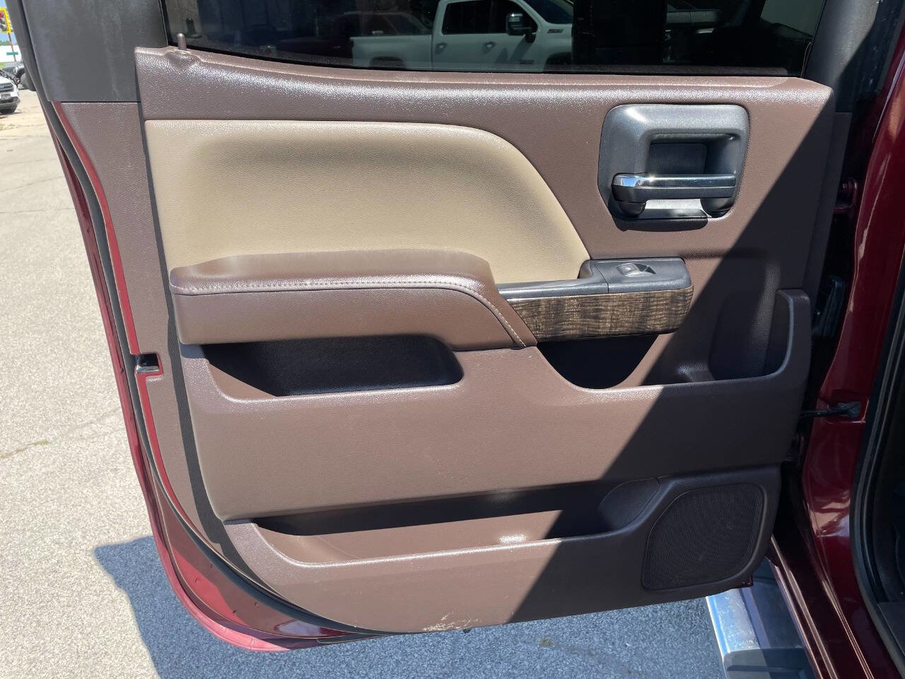 Used 2016 GMC Sierra 2500 Denali w/ Duramax Plus Package image 23