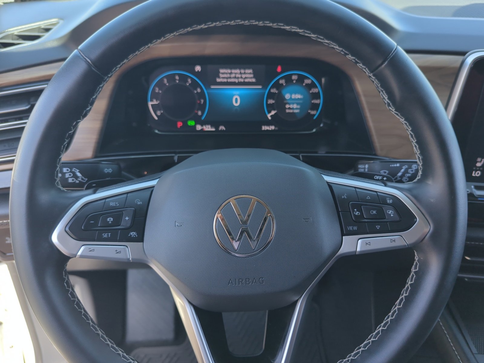 Used 2024 Volkswagen Atlas SE image 9