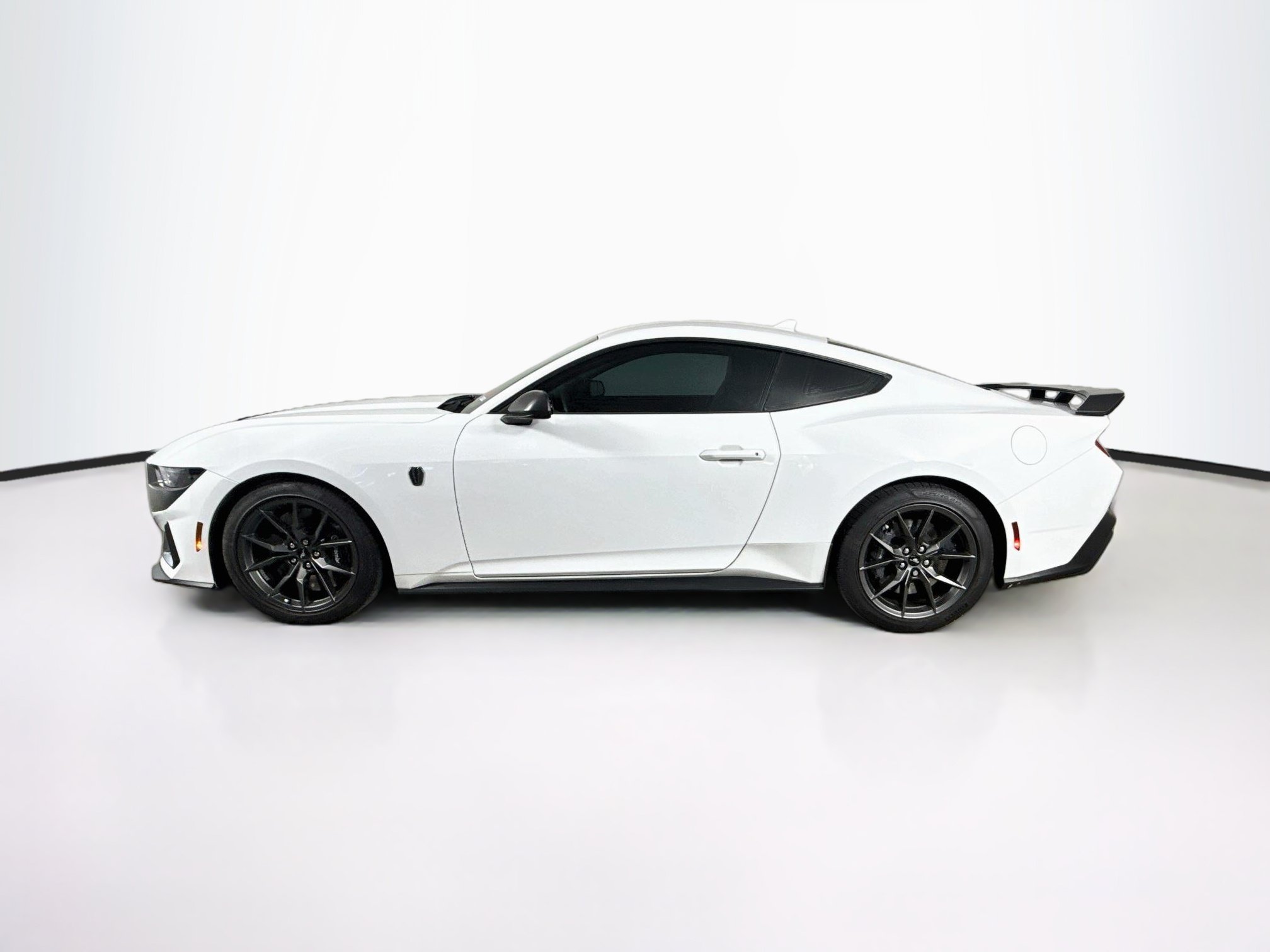 Used 2024 Ford Mustang Dark Horse RWD image 7