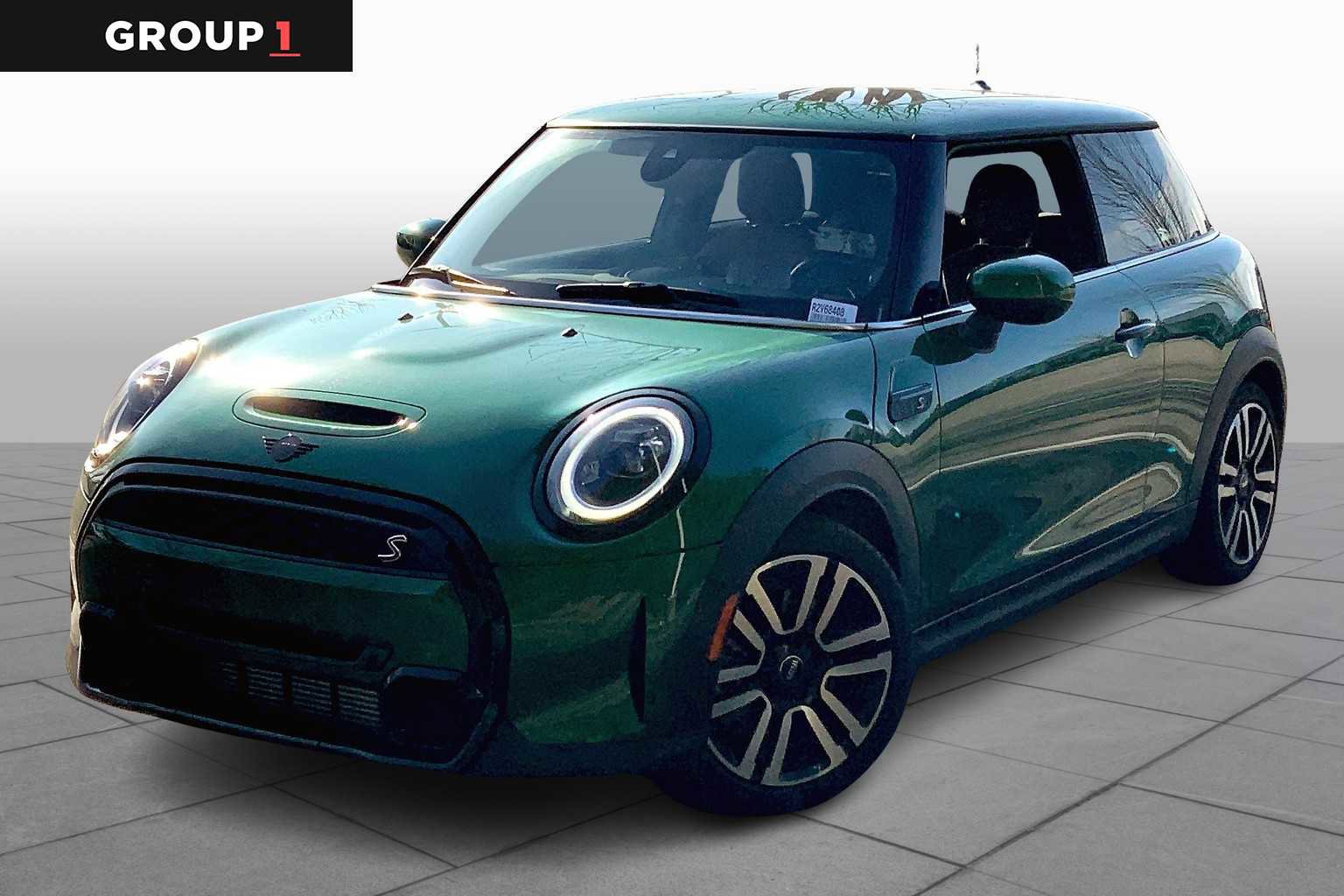 Used 2024 MINI Cooper S FWD image 1