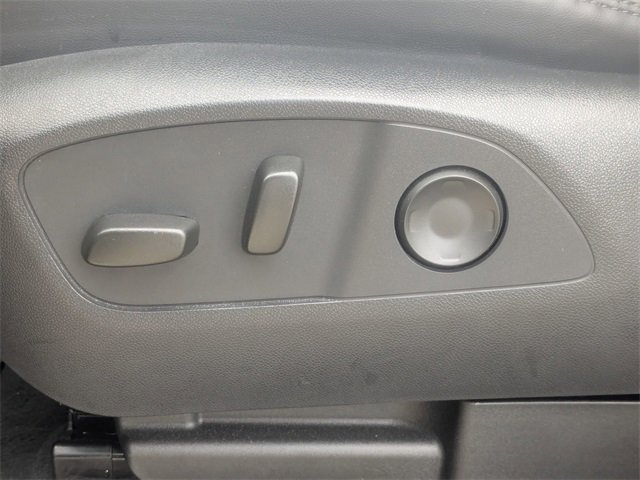 Used 2024 GMC Acadia Denali w/ Super Cruise Package image 17