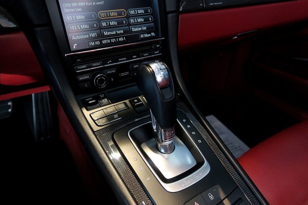 Used 2015 Porsche 911 Turbo S image 20