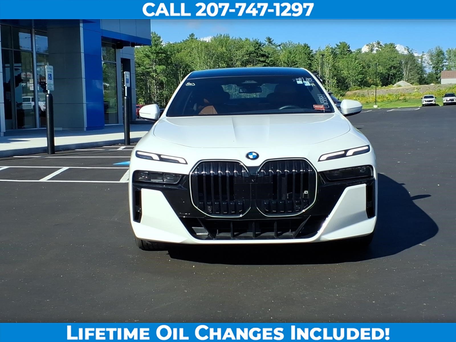 Used 2026 BMW 740i xDrive AWD/4WD image 2