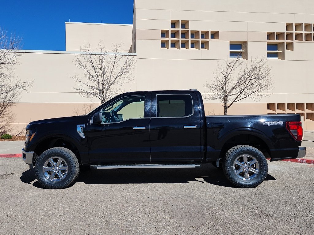 Used 2025 Ford F150 XLT w/ Equipment Group 301A Standard AWD/4WD image 12