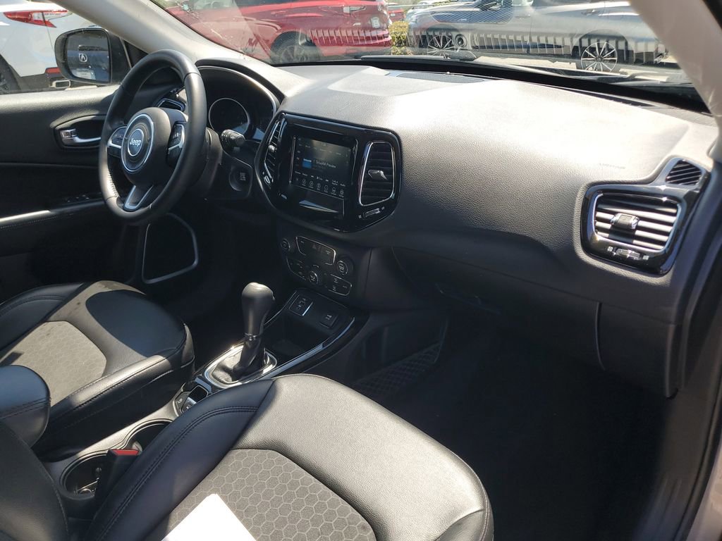 Used 2019 Jeep Compass Altitude image 4