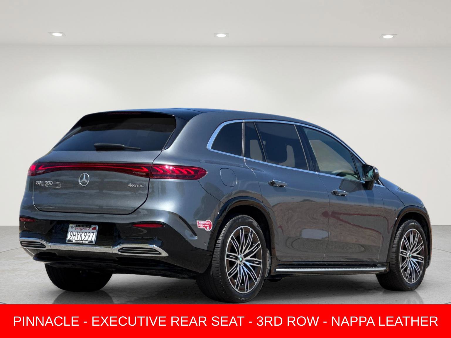 Used 2023 Mercedes-Benz EQS 580 4MATIC SUV image 6