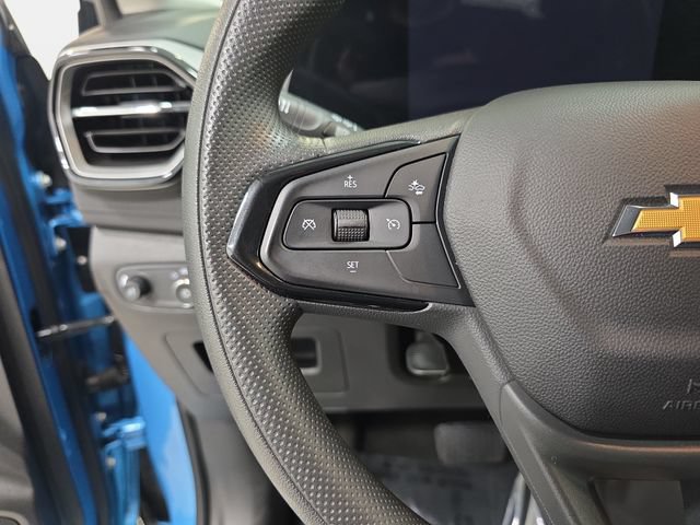Used 2025 Chevrolet TrailBlazer LT AWD/4WD image 17