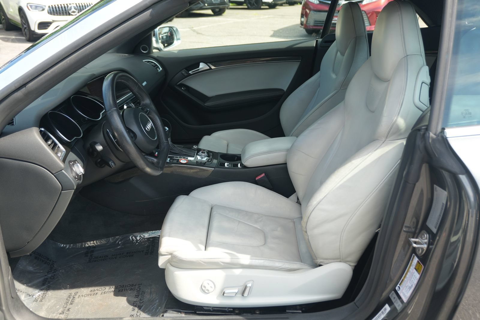 Used 2014 Audi RS 5 Cabriolet AWD/4WD image 25