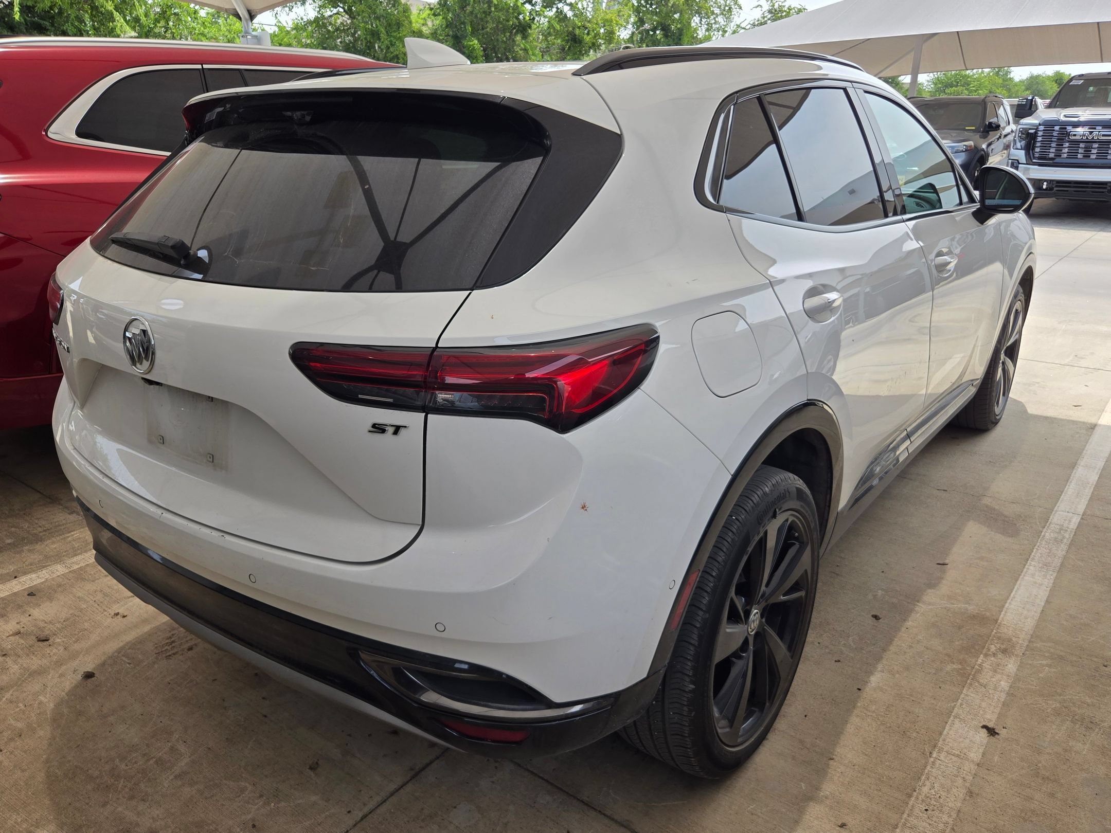 Used 2022 Buick Envision Essence w/ Technology Package II FWD image 7