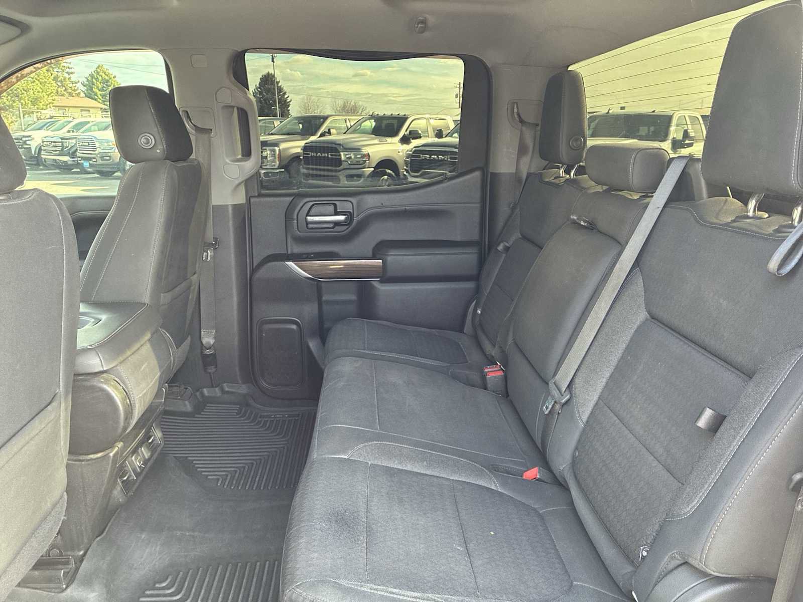 Used 2019 Chevrolet Silverado 1500 RST image 24