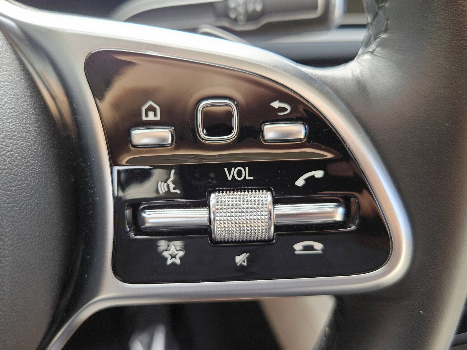 Certified 2023 Mercedes-Benz GLE 450 4MATIC image 29